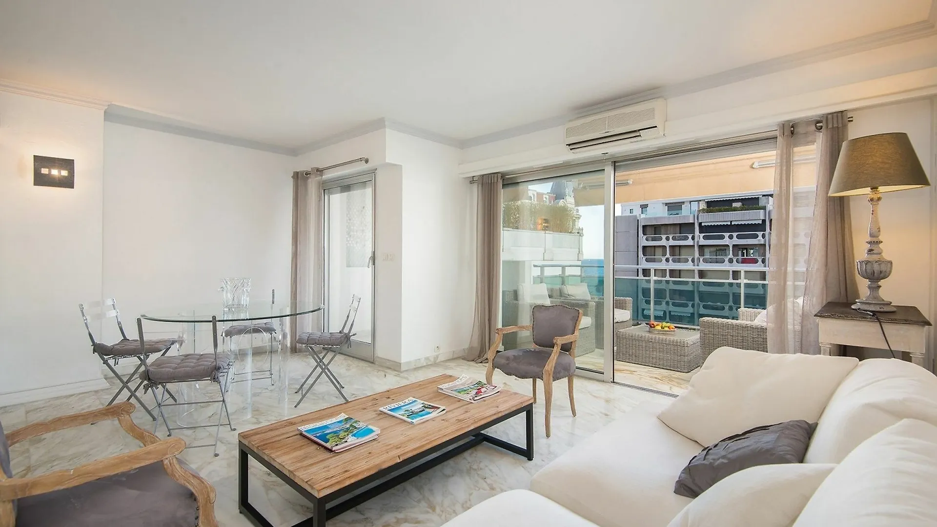 Steva Rentals - Vue Mer - 100M Croisette Et Plages Cannes 0*,  France